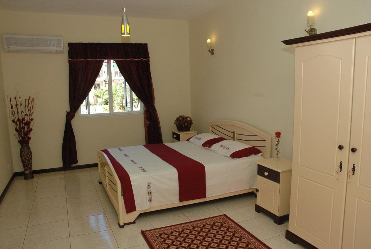 Montagu Villa Flic en Flac ภายนอก รูปภาพ